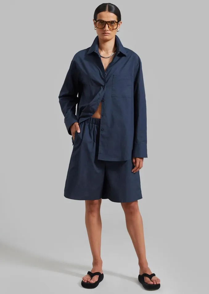 Women The Frankie Shop Bottoms Levi Bermuda Shorts Midnight Blue