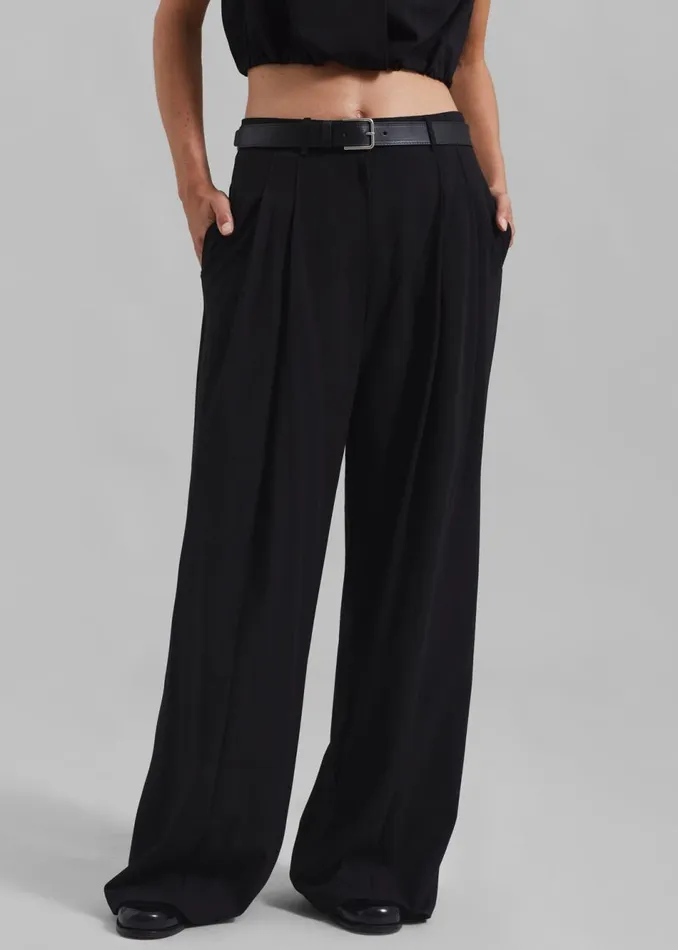 Women The Frankie Shop Bottoms Lilly Pleated Trousers Black