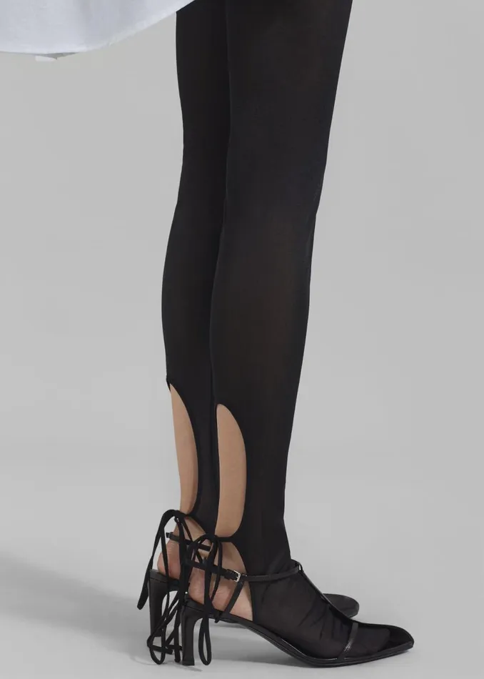 Women The Frankie Shop Bottoms Low Classic Hole Point Leggings Black