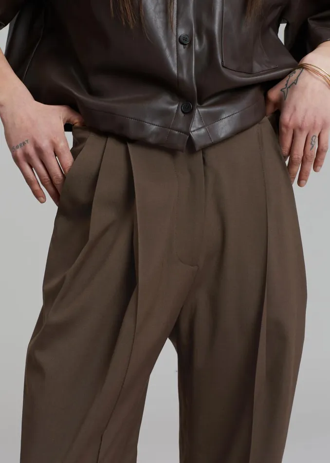 Women The Frankie Shop Bottoms Low Classic Low Rise Trousers Khaki