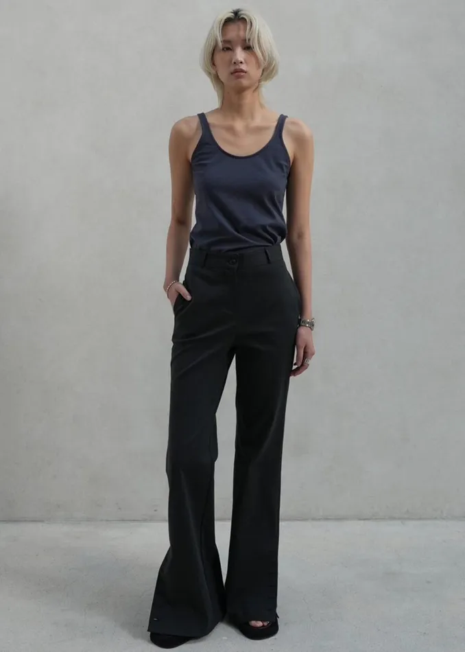 Women The Frankie Shop Bottoms Michelle Flare Pants Black