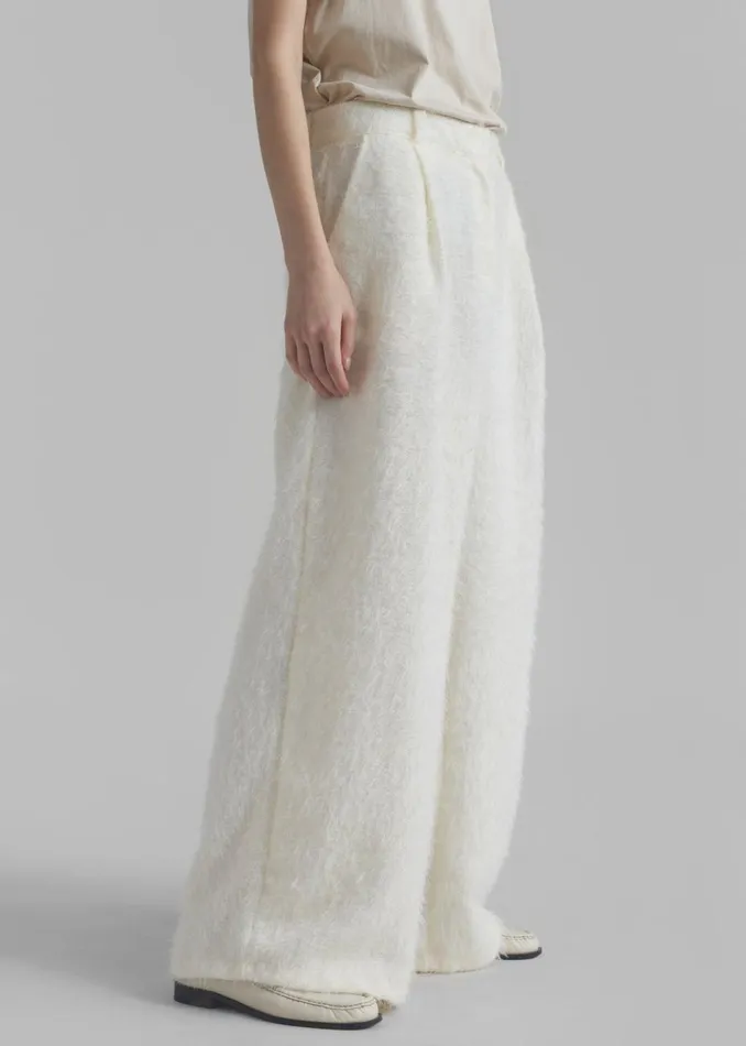 Women The Frankie Shop Bottoms Millie Fluffy Pants White