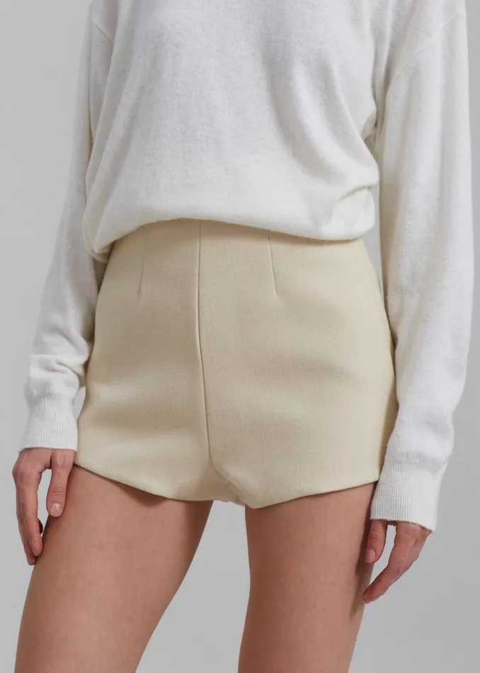 Women The Frankie Shop Bottoms Mira Hot Pants Cream