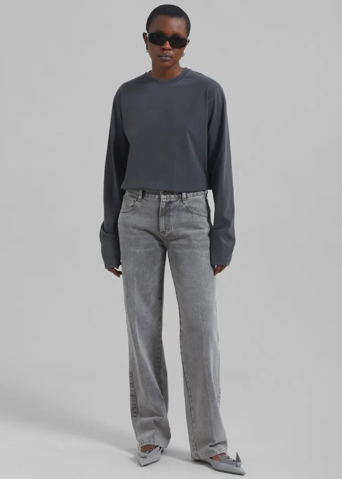 Women The Frankie Shop Bottoms Montrose Straight Leg Jeans Grey Wash