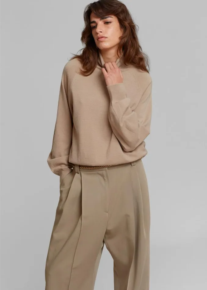 Women The Frankie Shop Bottoms Naomie String Pants Latte
