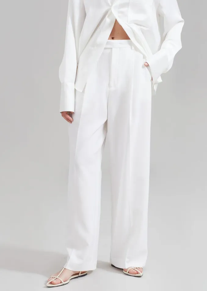 Women The Frankie Shop Bottoms Nessi Pintuck Trousers White