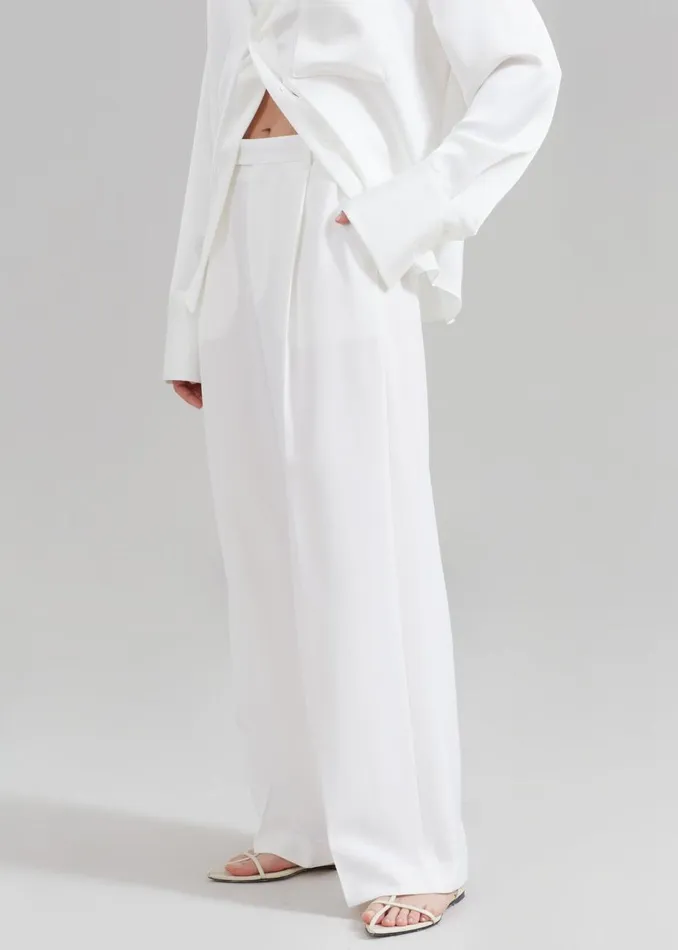 Women The Frankie Shop Bottoms Nessi Pintuck Trousers White