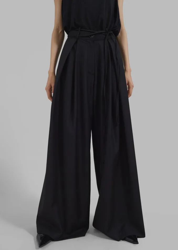 Women The Frankie Shop Bottoms Noor Wide Pants Black