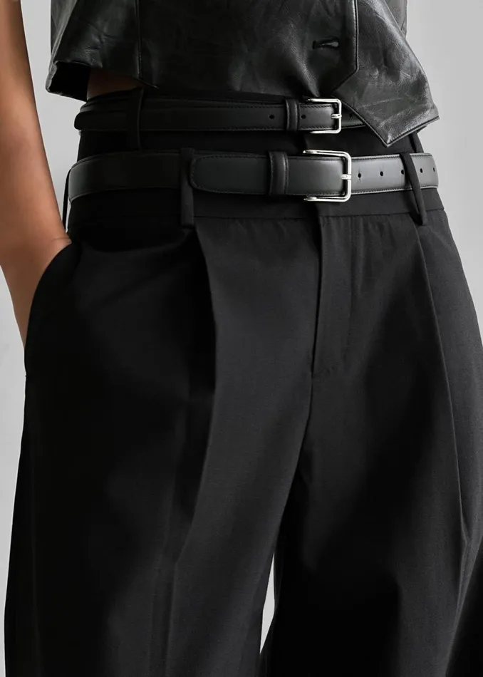 Women The Frankie Shop Bottoms Olwen Pintuck Trousers Black
