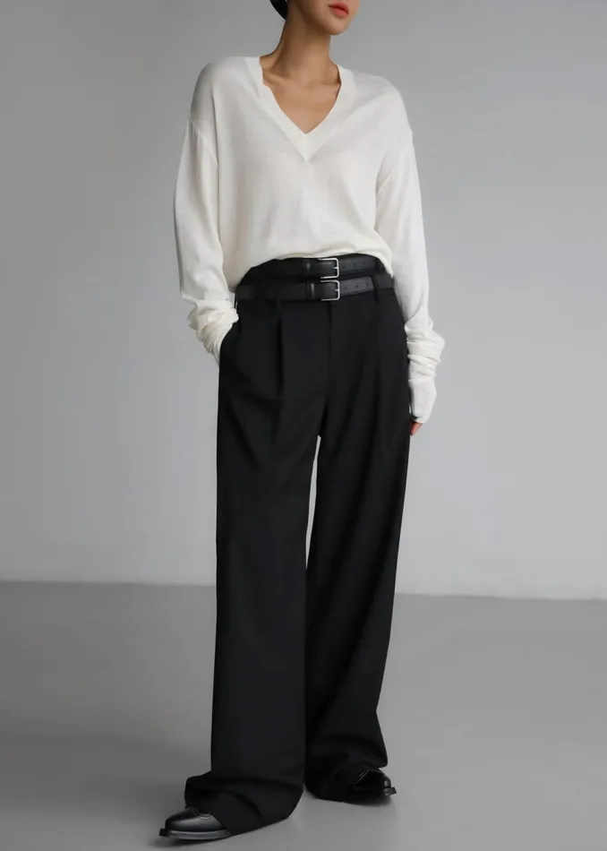 Women The Frankie Shop Bottoms Olwen Pintuck Trousers Black
