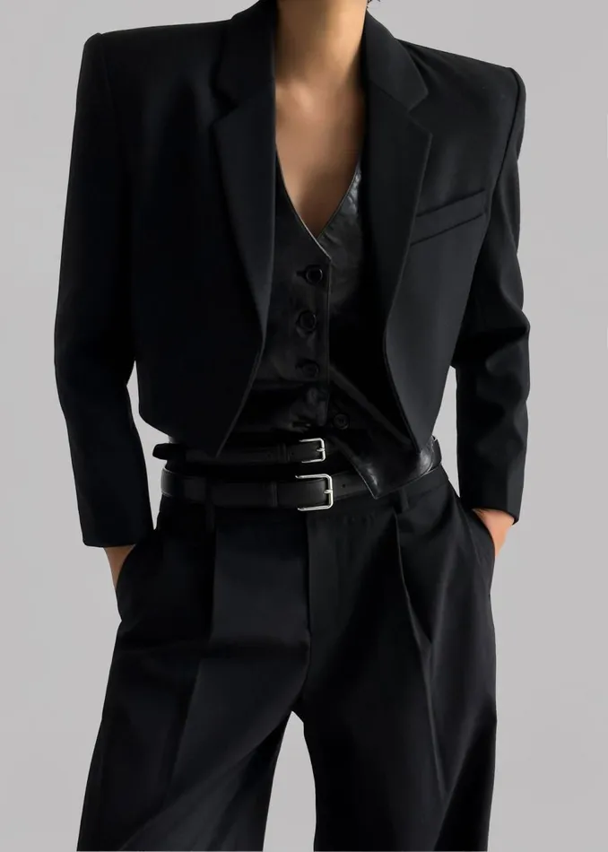 Women The Frankie Shop Bottoms Olwen Pintuck Trousers Black