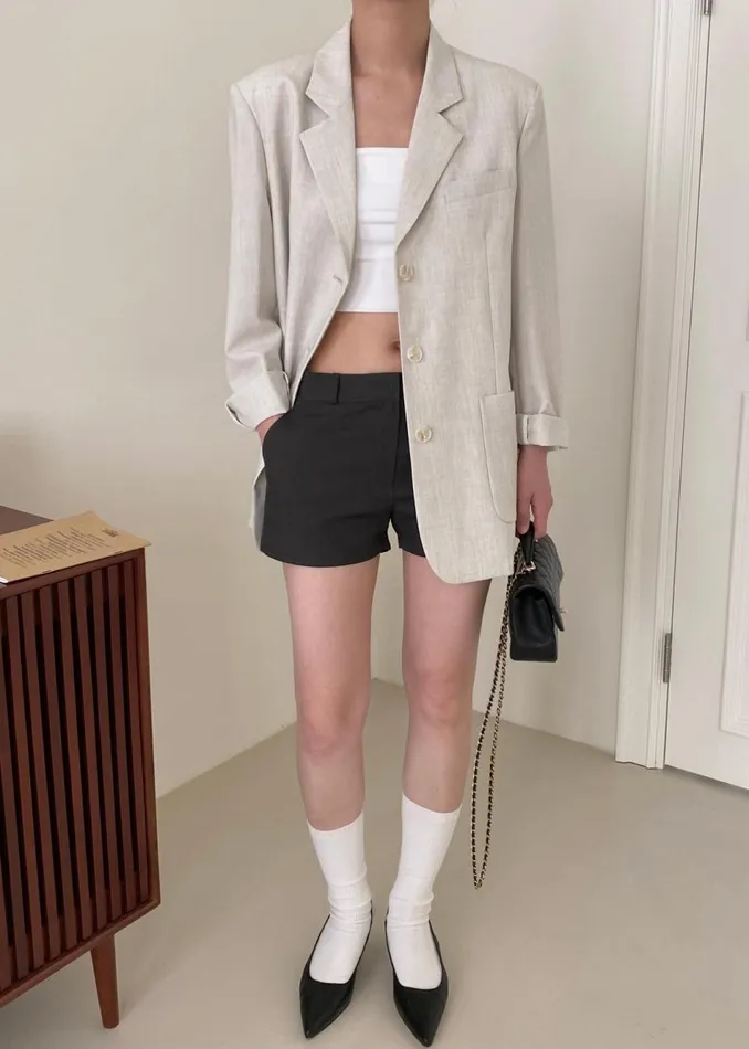 Women The Frankie Shop Bottoms Palma Shorts Charcoal