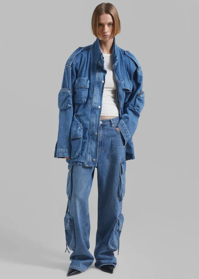Women The Frankie Shop Bottoms Parker Denim Cargo Pants Medium Wash