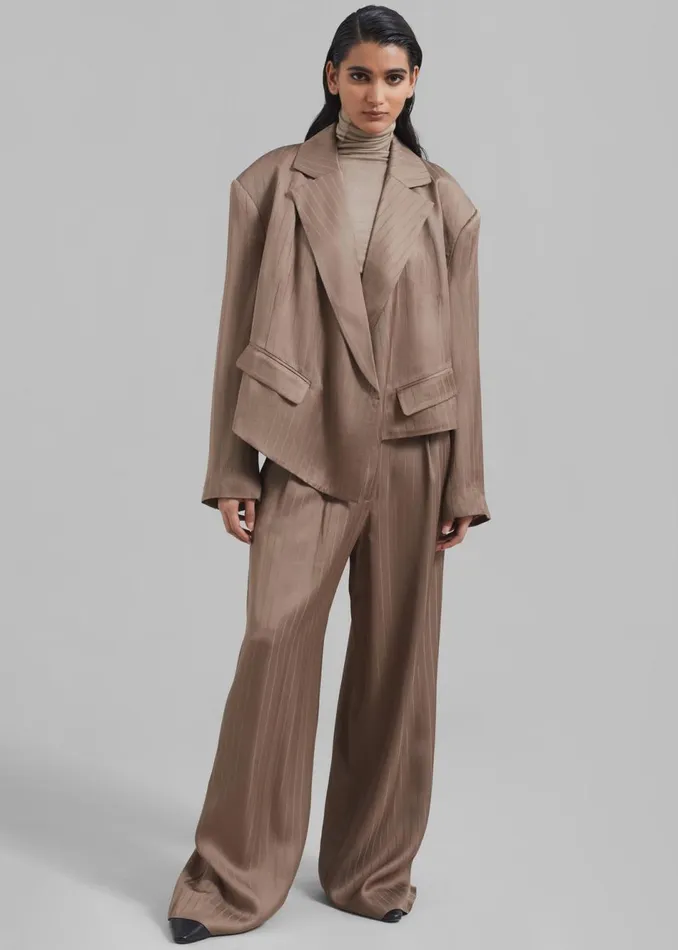 Women The Frankie Shop Bottoms REMAIN Wide Suiting Pants Timber Wolf