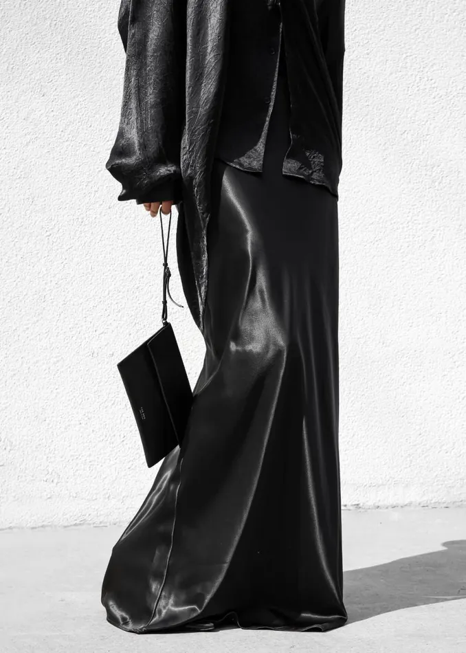 Women The Frankie Shop Bottoms Renesmee Satin Skirt Black