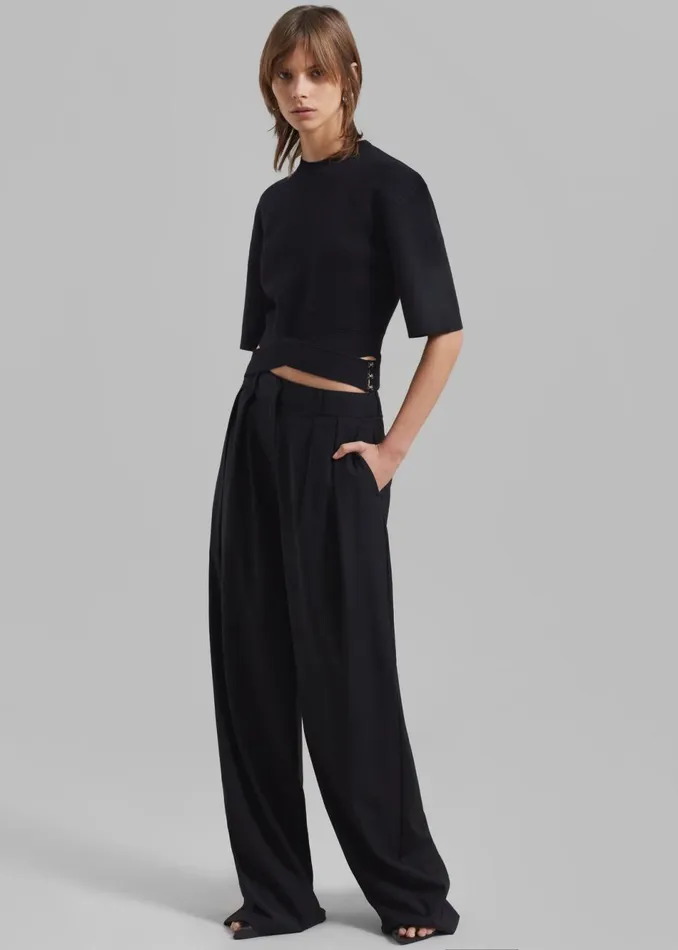 Women The Frankie Shop Bottoms Ripley Pleated Trousers Black