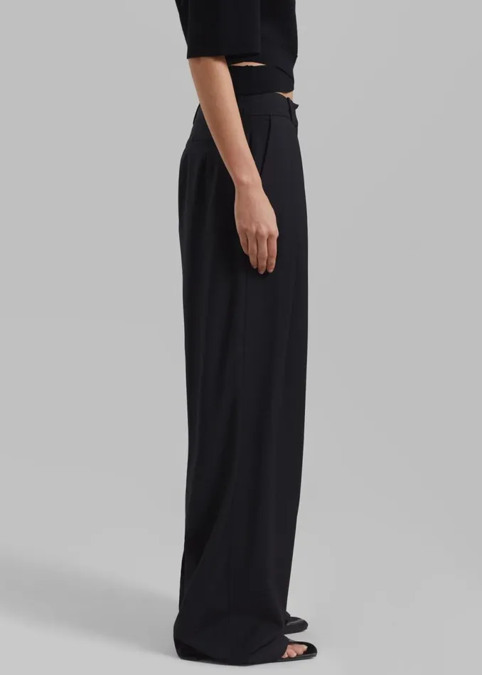 Women The Frankie Shop Bottoms Ripley Pleated Trousers Black