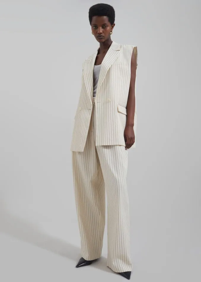 Women The Frankie Shop Bottoms Ripley Pleated Twill Trousers Light Beigeblack Pinstripe