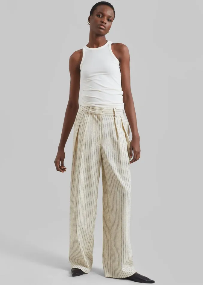 Women The Frankie Shop Bottoms Ripley Pleated Twill Trousers Light Beigeblack Pinstripe