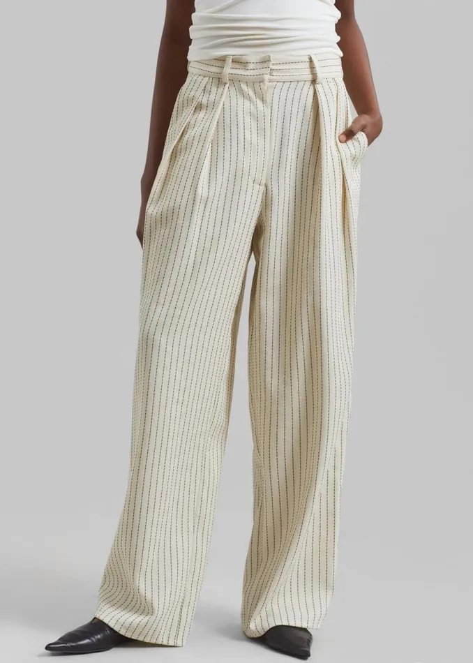 Women The Frankie Shop Bottoms Ripley Pleated Twill Trousers Light Beigeblack Pinstripe