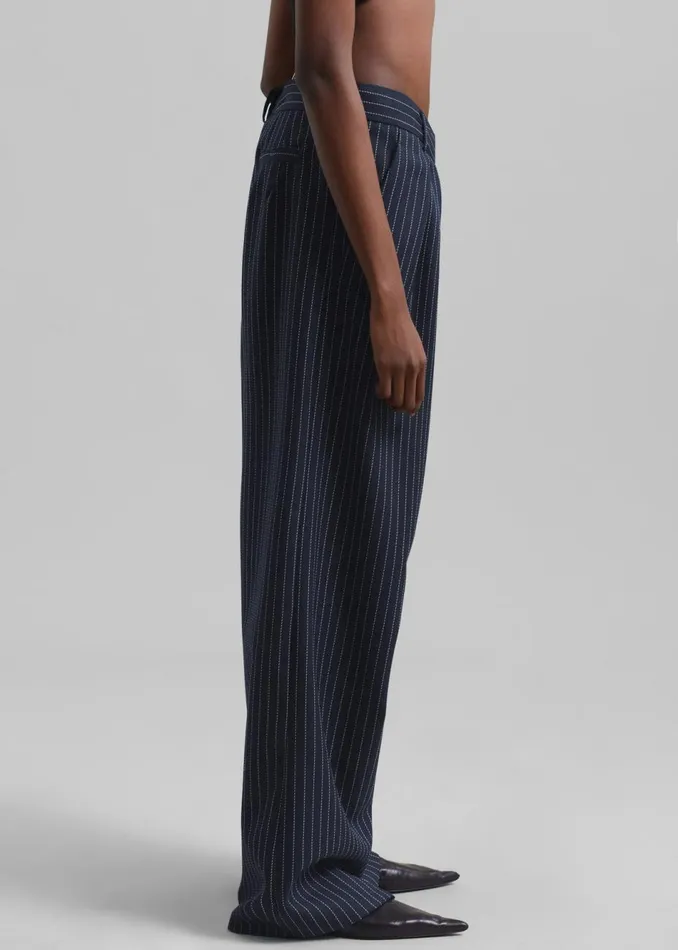 Women The Frankie Shop Bottoms Ripley Pleated Twill Trousers Navywhite Pinstripe