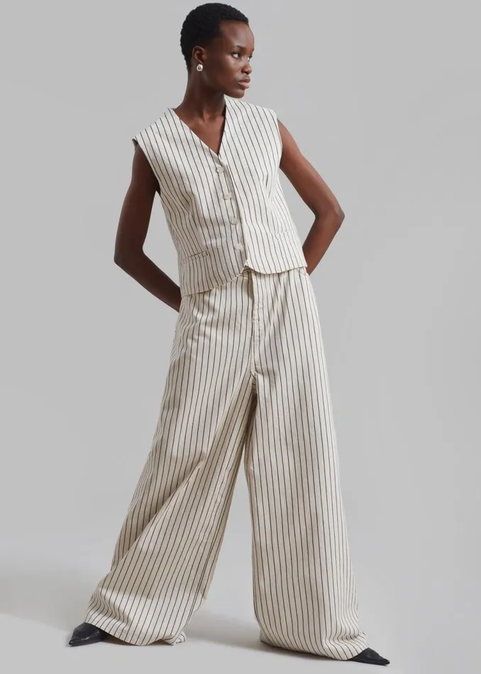 Women The Frankie Shop Bottoms Sasha Wide Leg Jeans Creamblack Stripe