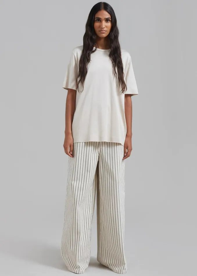 Women The Frankie Shop Bottoms Sasha Wide Leg Jeans Creamblack Stripe