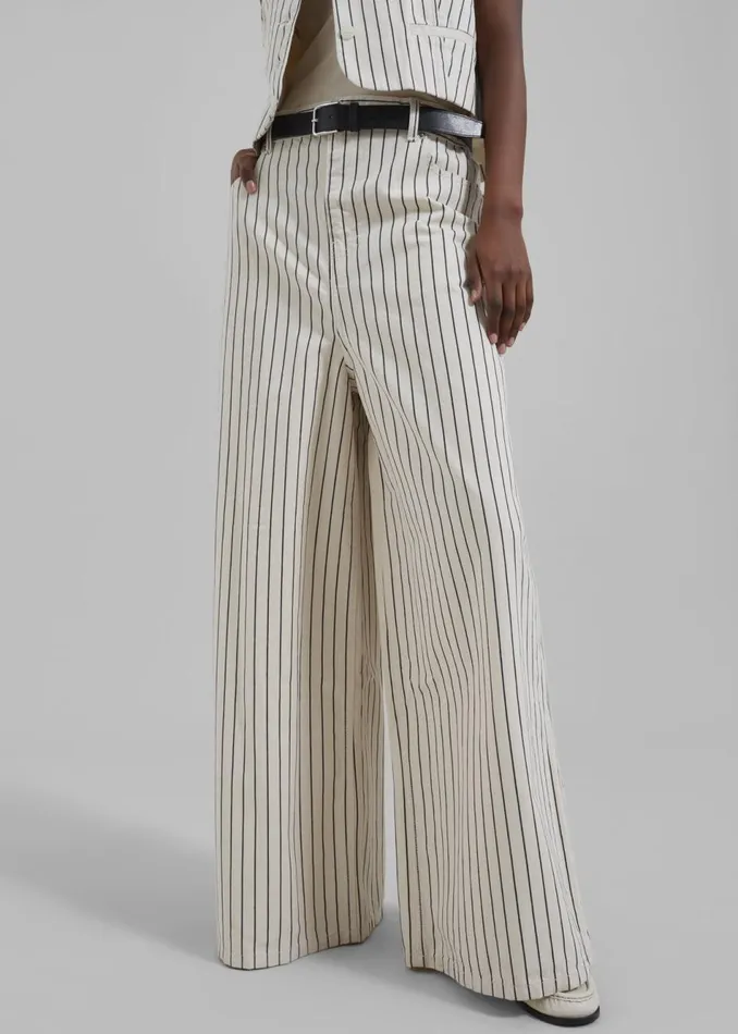 Women The Frankie Shop Bottoms Sasha Wide Leg Jeans Creamblack Stripe