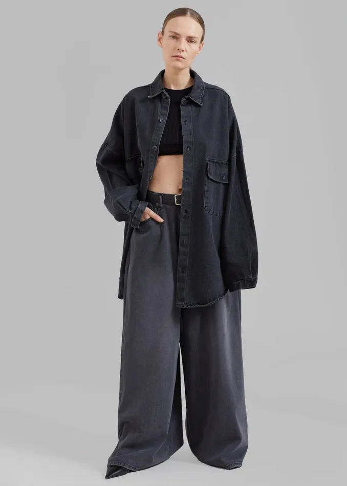 Women The Frankie Shop Bottoms Sasha Wide Leg Jeans Dark Grey