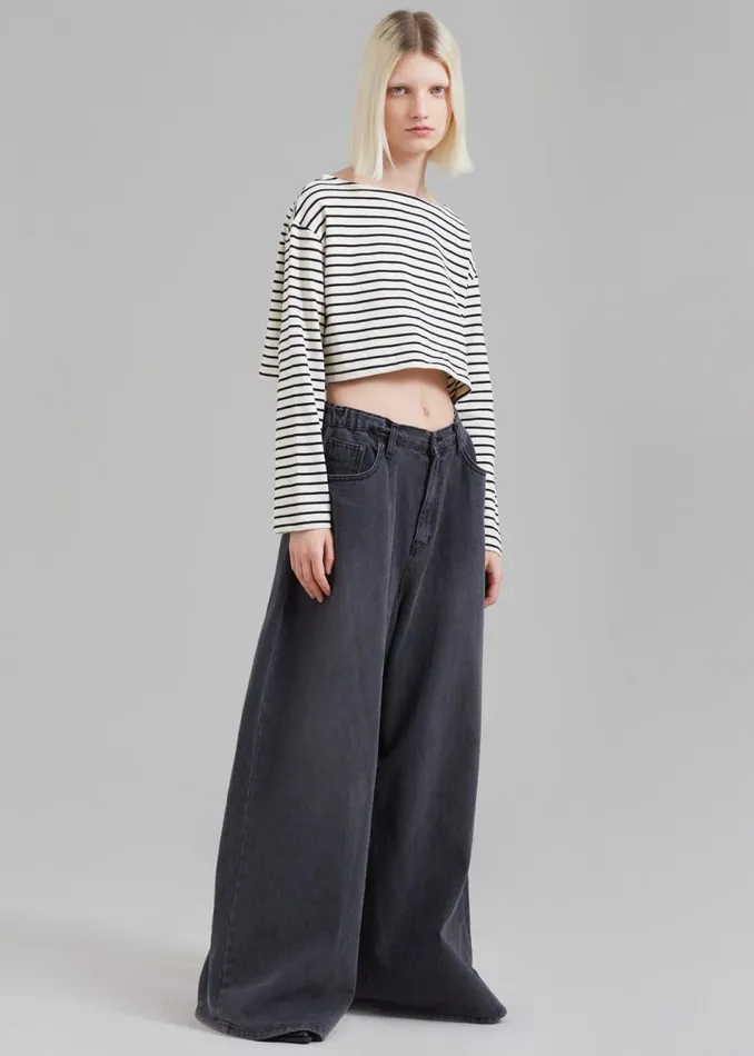 Women The Frankie Shop Bottoms Sasha Wide Leg Jeans Dark Grey
