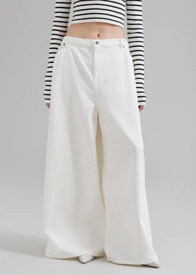 Women The Frankie Shop Bottoms Sasha Wide Leg Jeans Off White