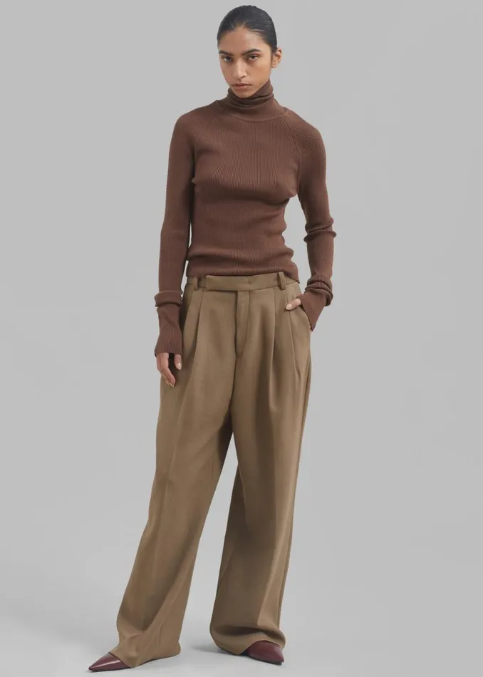 Women The Frankie Shop Bottoms Skylar Trousers Beige