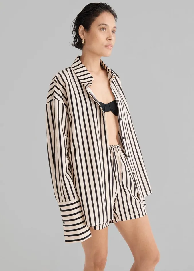Women The Frankie Shop Bottoms Solaqua The Beau Shorts Classico Stripe