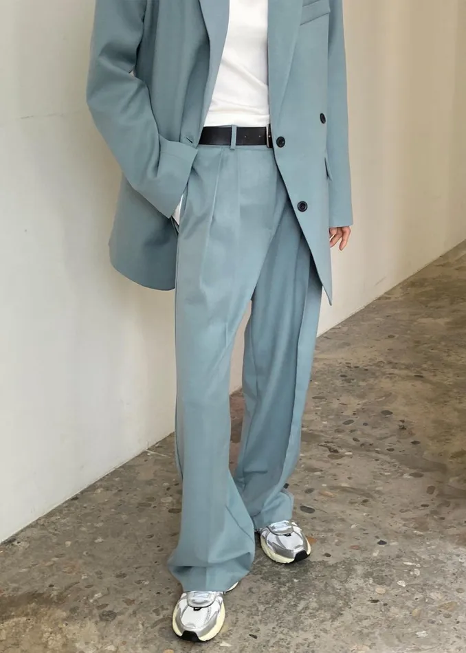 Women The Frankie Shop Bottoms Spencer Pleated Pants Dusty Blue