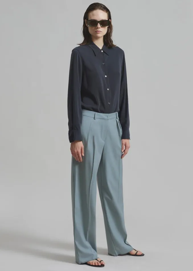 Women The Frankie Shop Bottoms Spencer Pleated Pants Dusty Blue