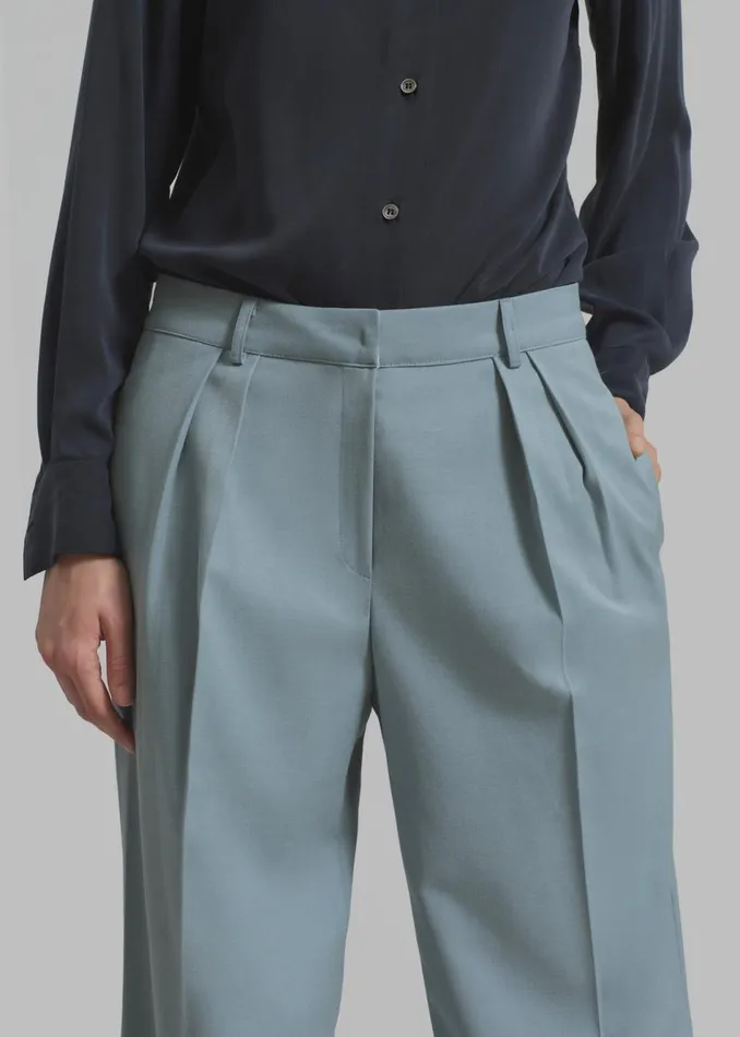 Women The Frankie Shop Bottoms Spencer Pleated Pants Dusty Blue