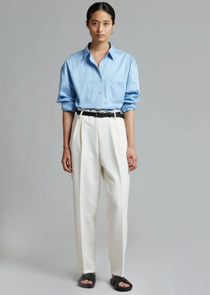 Women The Frankie Shop Bottoms Svea Tapered Trousers Vanilla