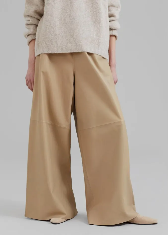 Women The Frankie Shop Bottoms Sydney Wide Leather Pants Beige