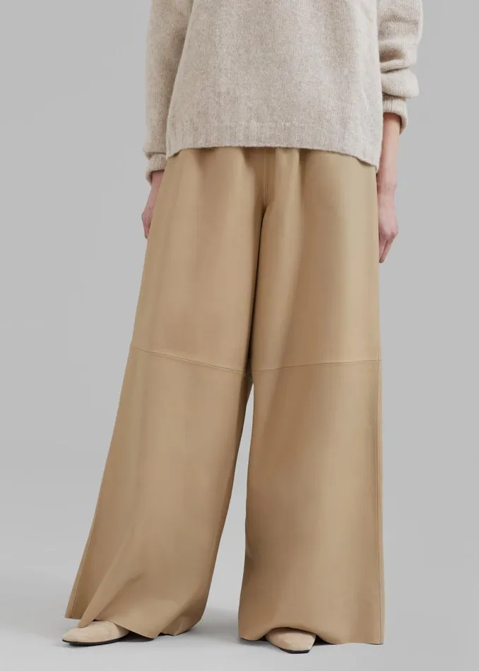 Women The Frankie Shop Bottoms Sydney Wide Leather Pants Beige