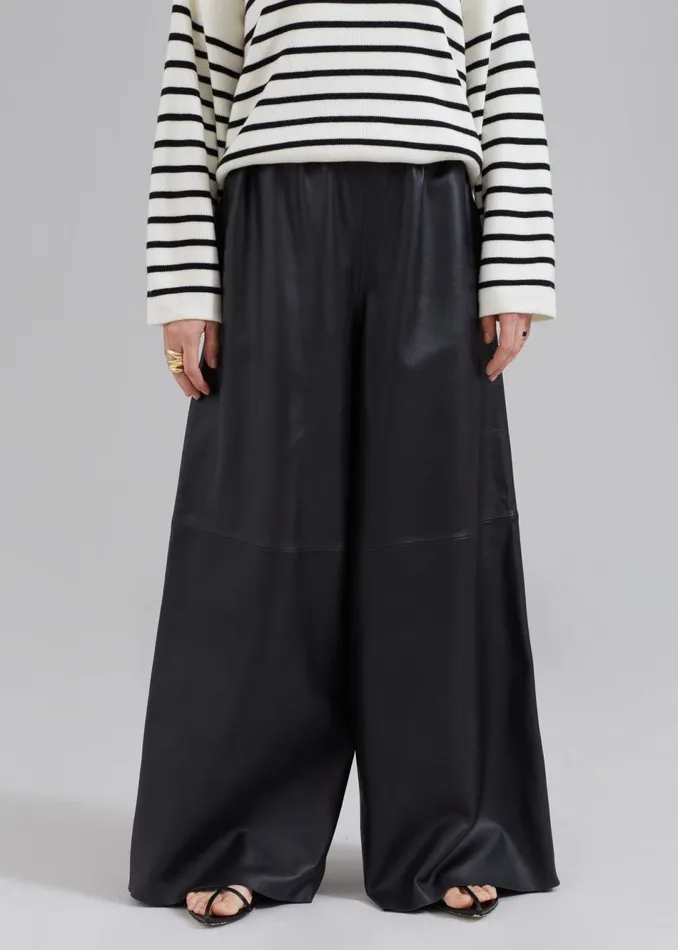 Women The Frankie Shop Bottoms Sydney Wide Leather Pants Black