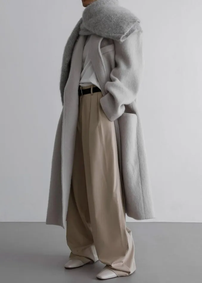 Women The Frankie Shop Bottoms Tansy Pleated Trousers Beige