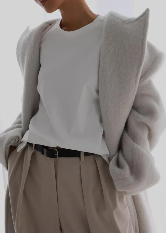 Women The Frankie Shop Bottoms Tansy Pleated Trousers Beige