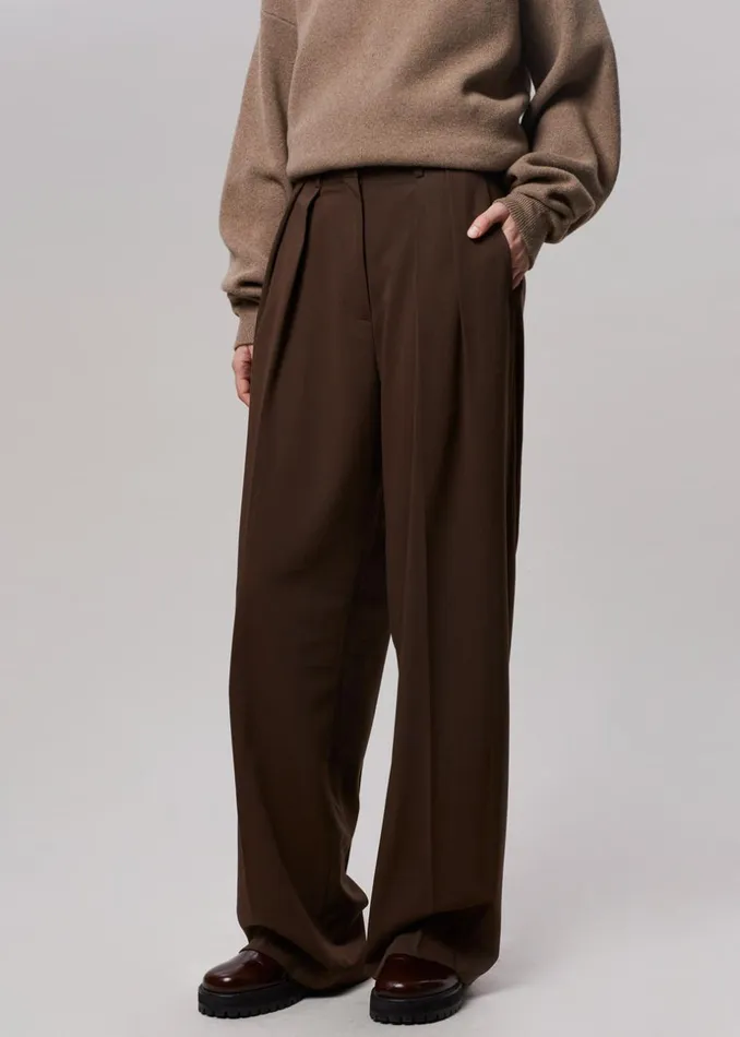 Women The Frankie Shop Bottoms Tansy Pleated Trousers Chocolate
