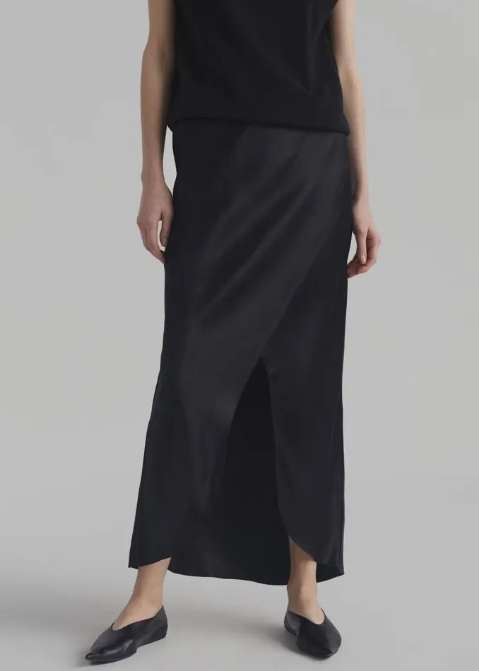 Women The Frankie Shop Bottoms The Garment Catania Skirt Black