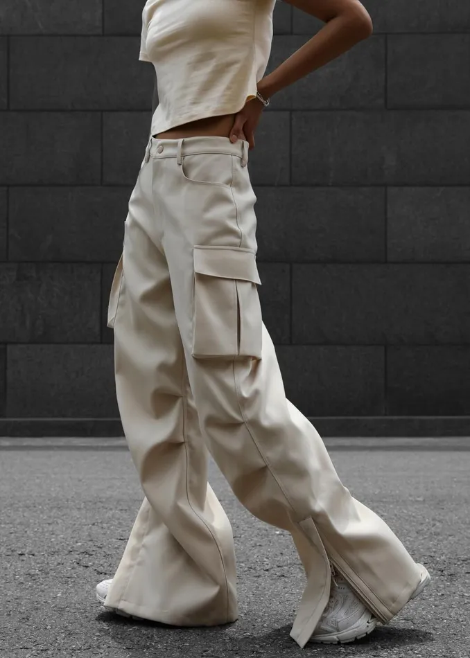 Women The Frankie Shop Bottoms Valo Cargo Pants Beige