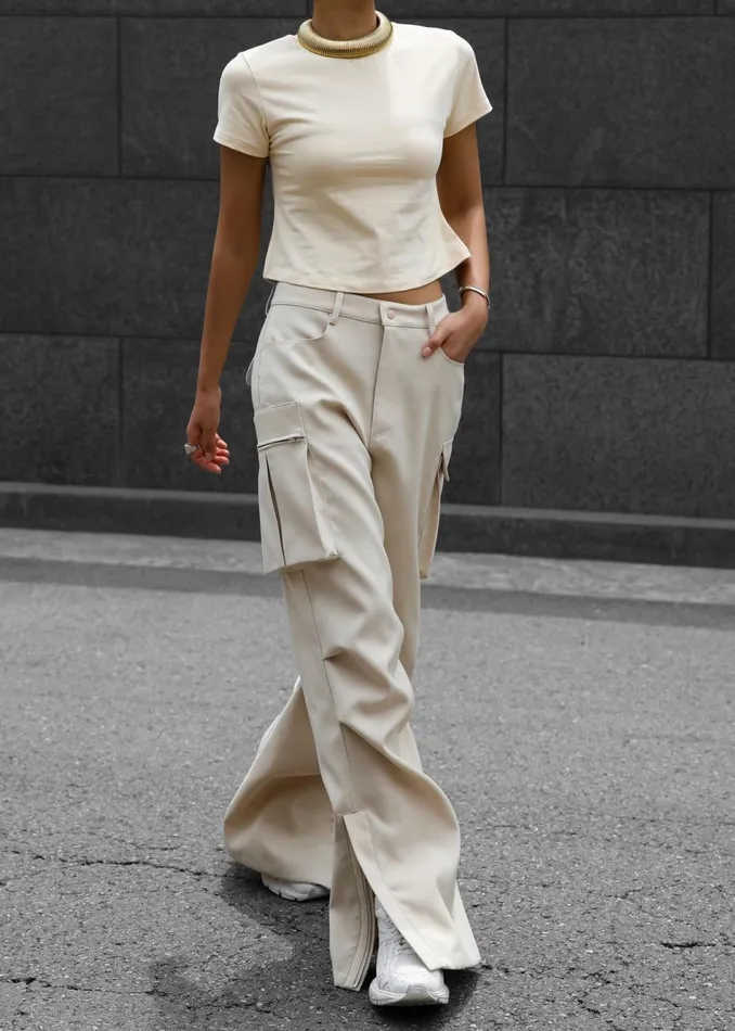 Women The Frankie Shop Bottoms Valo Cargo Pants Beige
