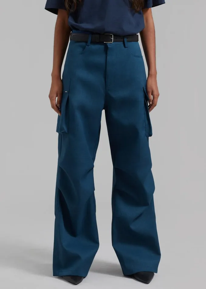 Women The Frankie Shop Bottoms Valo Cargo Pants Navy