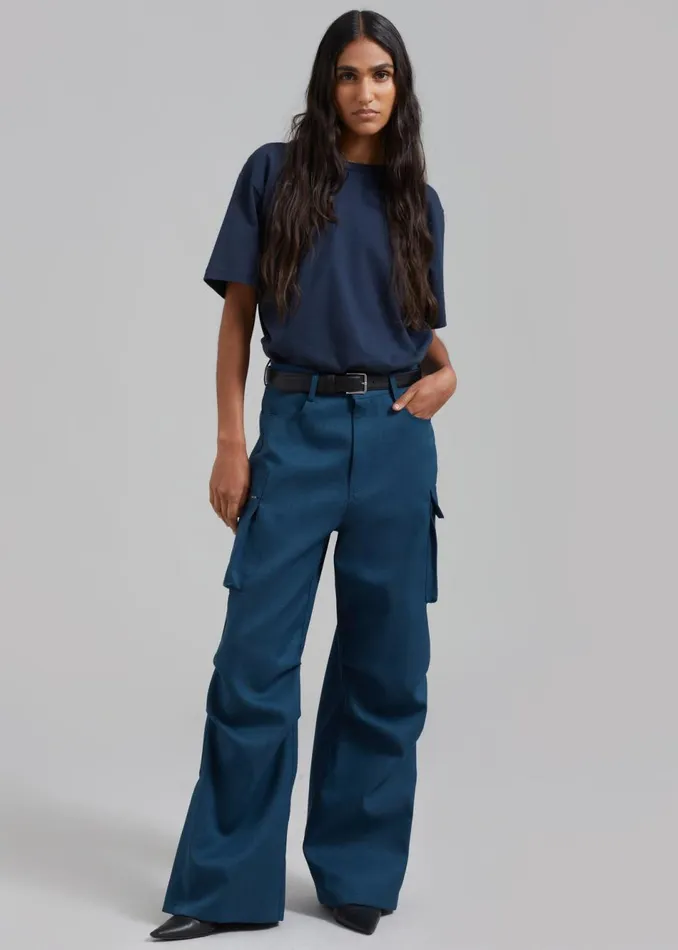 Women The Frankie Shop Bottoms Valo Cargo Pants Navy