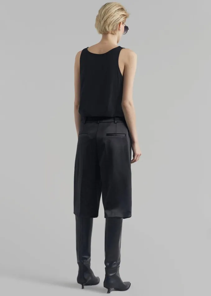 Women The Frankie Shop Bottoms Vienna Satin Bermuda Shorts Black