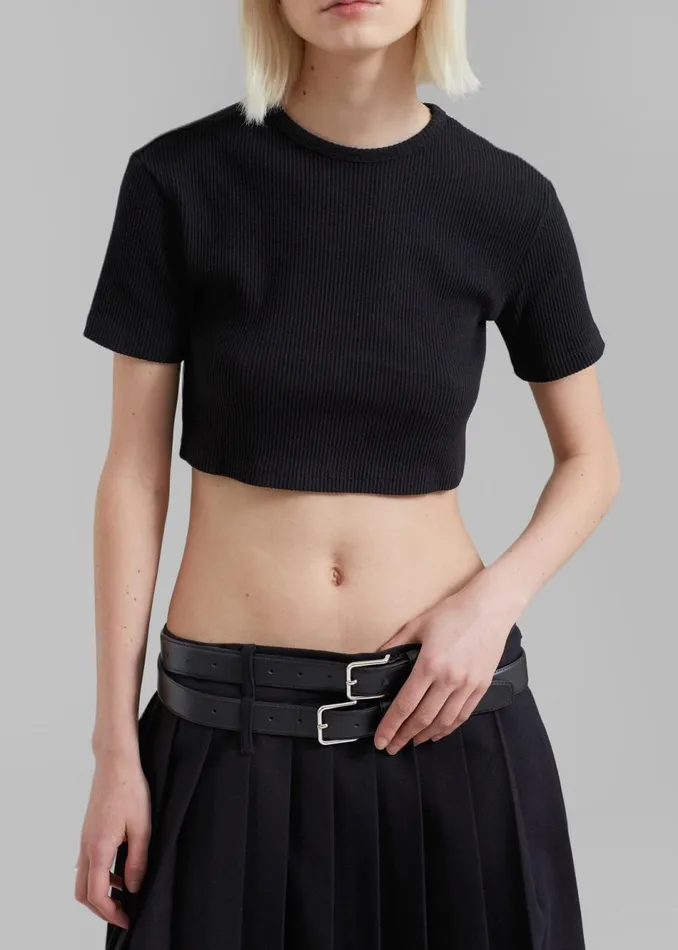 Women The Frankie Shop Bottoms Wednesday Belted Pleated Skirt Black